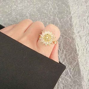 Elegant Rotating Sunflower Jewelry Set